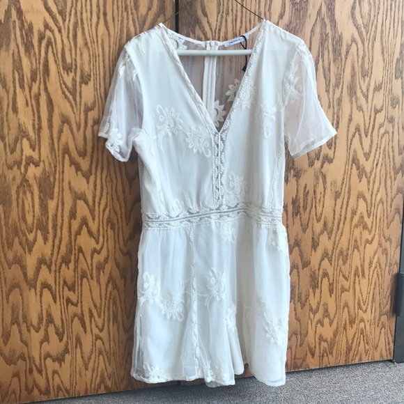 Zara Pants - ZARA EMBROIDERED LACE ROMPER OFF WHITE LARGE